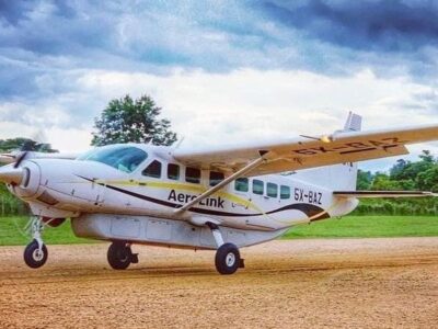 luxury flying safaris to Bwindi