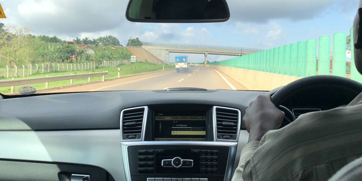 Driving to Bwindi from Entebbe 