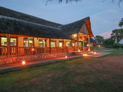 Pakuba Safari Lodge